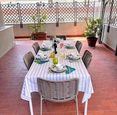 - La Terrazza al Mare- Beach & Free Parking-
