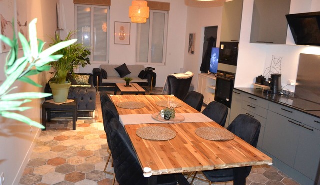 "La Vie Est Belle" just 5 minutes from the beach at Malo les Bains