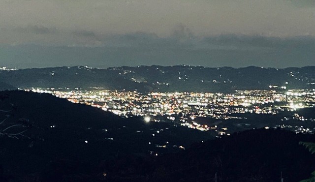 LA VIEW MAGIC MOUNTAIN