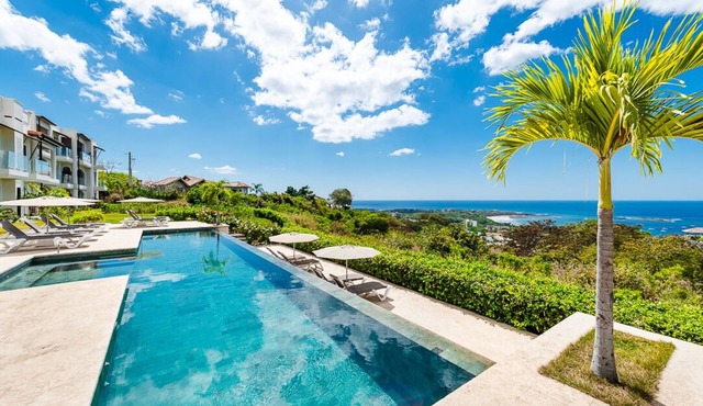 La Vista #B09, brand New Unit with views of Tamarindo Bay