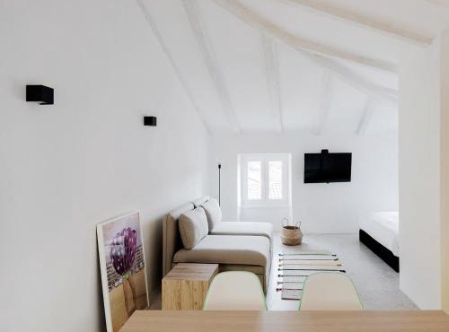 Labum accommodation