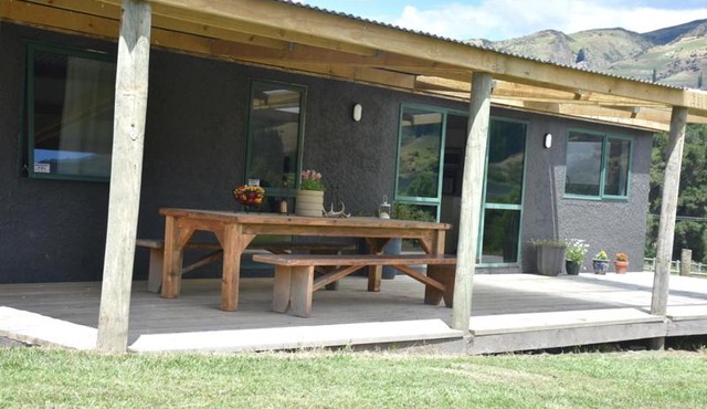 Ladysmith Cottage