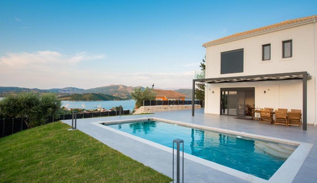 Laertis Villa