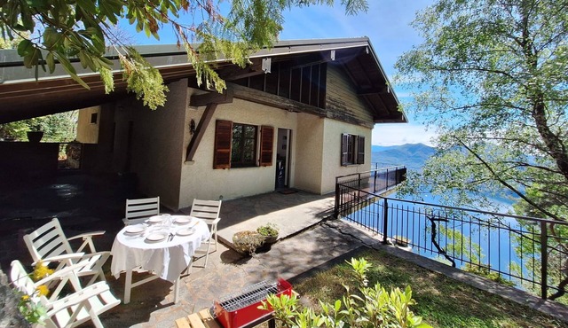 Lago Azzurro Infinity View, Premeno, Italy
