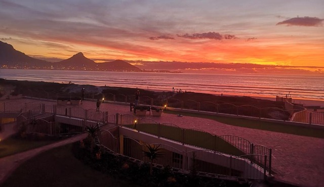 Lagoon Beach Neptune Isle Cape Town