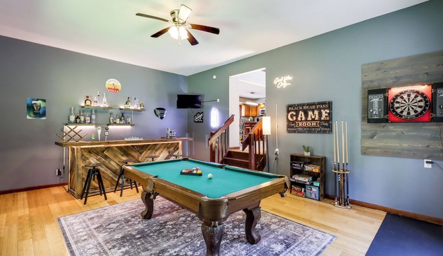 Lake Access & Private Hot Tub at Poconos Home!