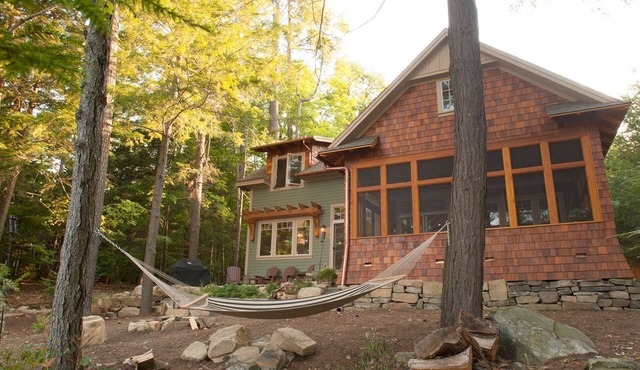 Lake George Waterfront. Kattskill Bay. Stunning Craftsman Detail, Amenities