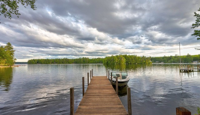 Lake House in Quiet Cove on Lake Winnipesaukee.