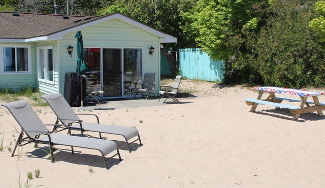 Lake Huron Cottage with Private Sandy Beach