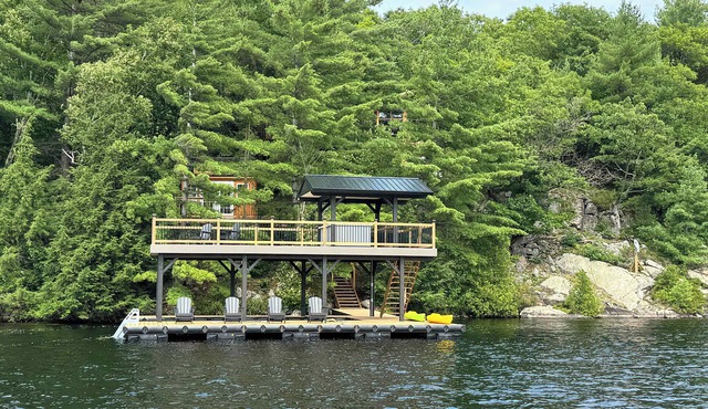 Lake It Easy | On Portage Lake