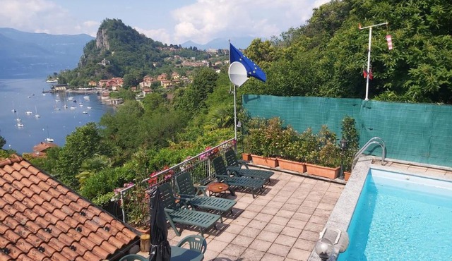 Lake Maggiore - Elegant House with Lake View and Private Pool