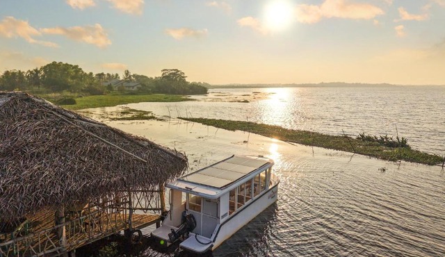 Lake Resort Bolgoda
