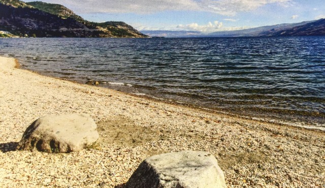 Lake side accommodations on the beautiful Okanagan lake