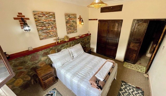 Lake view, comfortable artistic design
