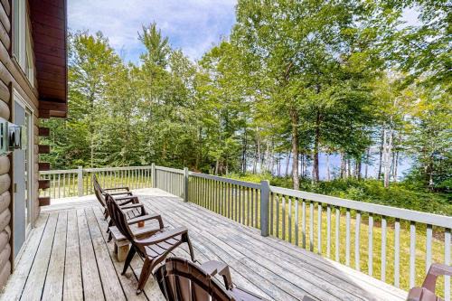 Lakefront cabin on First Roach Pond with dock, lake view & firepit- dog-friendly