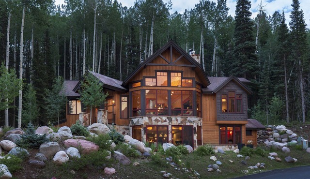 Lakefront Custom Home Across from Purgatory - Pool Table/Hot Tub/Shuttle