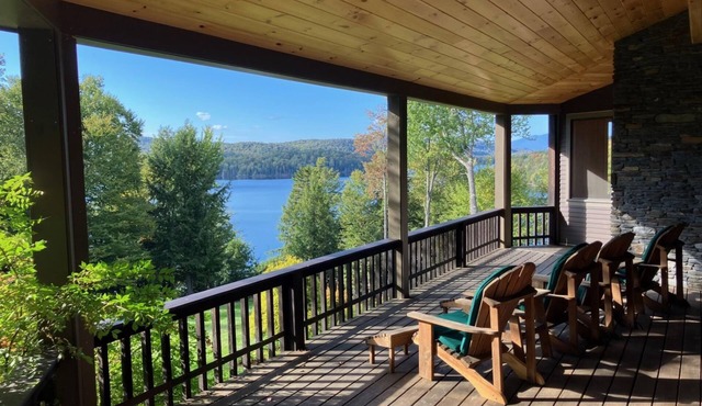 Lakefront Main House at Ondine Estate