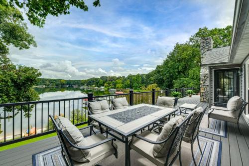 Lakefront Sherrills Ford Haven w/Boat Dock!