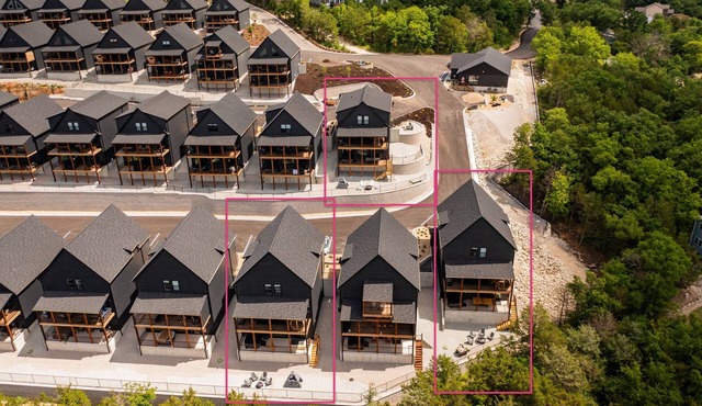 Lakefront | Three homes (sleeps 68) golf simulators, outdoor saunas, & hot tubs
