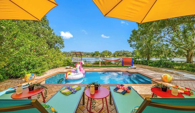 Lakehouse Escape|Pool|HotTub|Game Suite|Sleeps 20