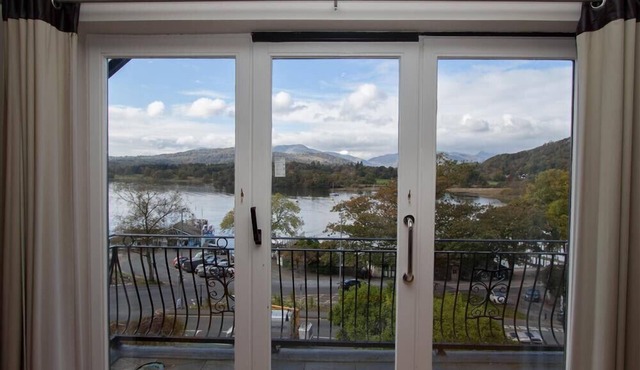 Lakeland View