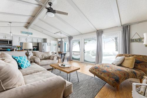 Lakeshore Luxe