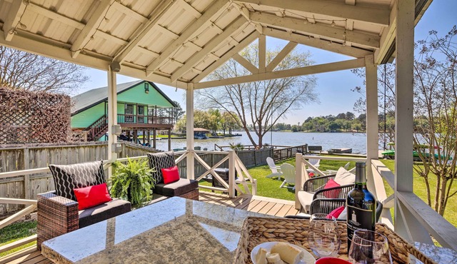 Lakeside Hideaway Cabin - Rest & Recharge