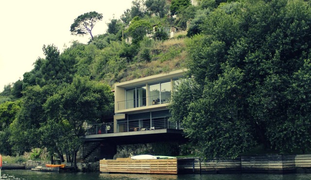 Lakeside house -
