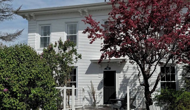 Lakeside Lodging, Elevated - Walk to Village shops and restaurants and enjoy a private lakefront, newly renovated and furnished 1843 home!