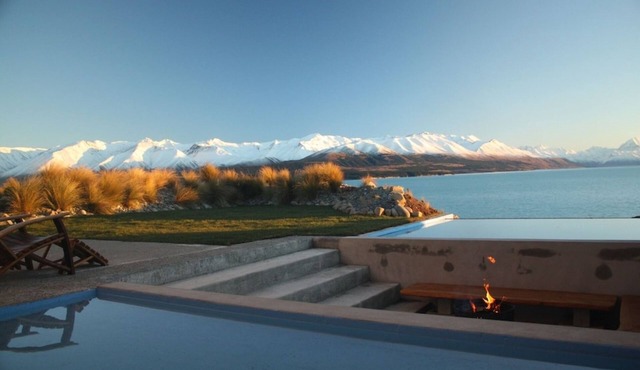 Lakestone Lodge