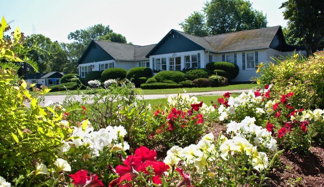 Lakeview Lodge and Cottages