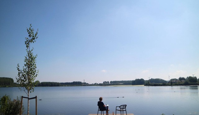 Lakeview villa with swimming and fishing pier