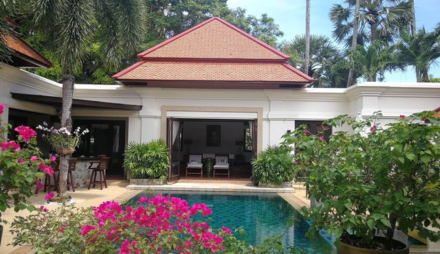 Lan Villa （Bangtao beach and Laguna）