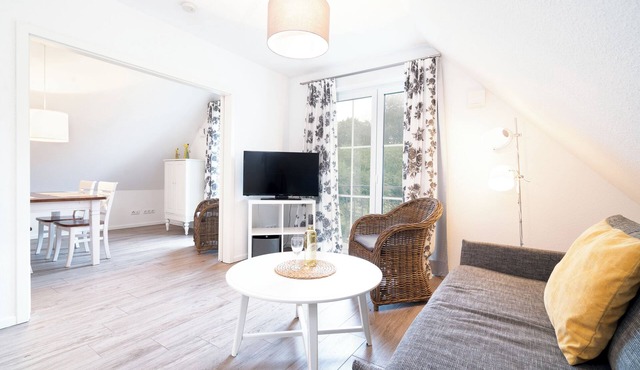 Land Idyll Warnsdorf - Apartment "Yellow"