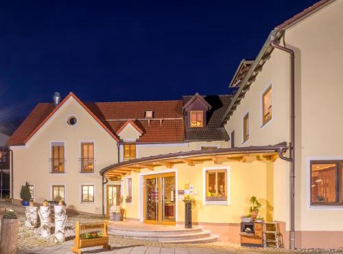 Landhotel Zum Goldenen Kreuz
