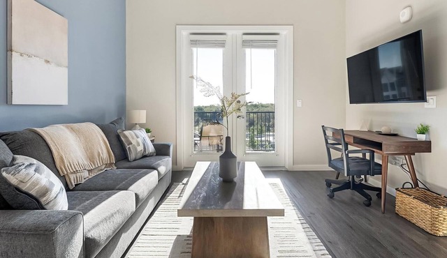Landing | Amazing 1BD, Clubhouse, Gym