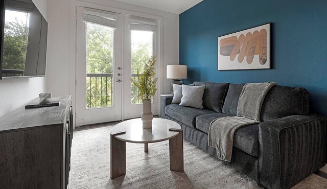Landing | Amazing 1BD, Pool, Gym