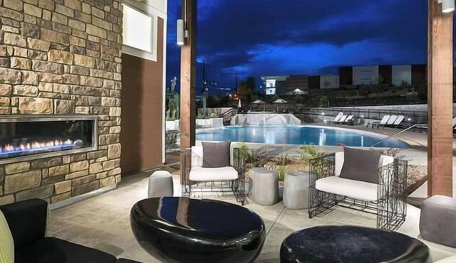 Landing at HiLine - 1 Bedroom in Downtown Littleton