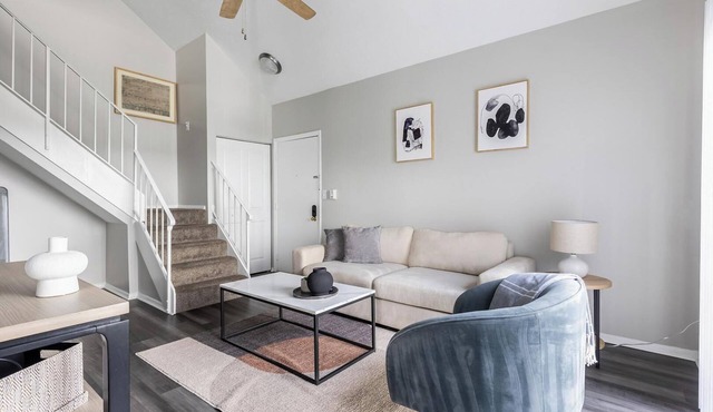 Landing at Riverbend - 1 Bedroom in Castleton