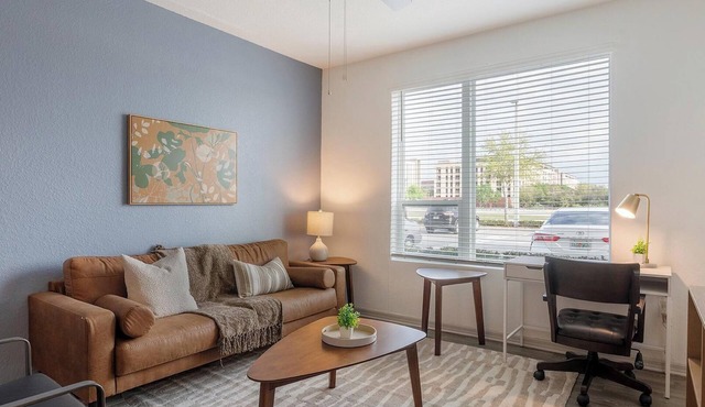 Landing | Beautiful 1BD, Clubhouse, Gym