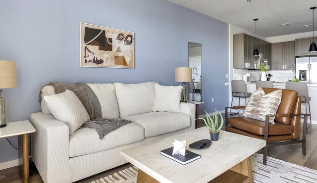 Landing | Beautiful 1BD, Game Room, Clubhouse