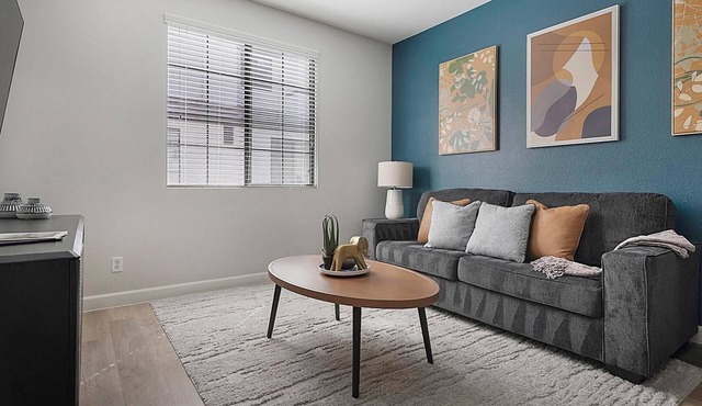 Landing | Beautiful 1BD, Gym, Clubhouse