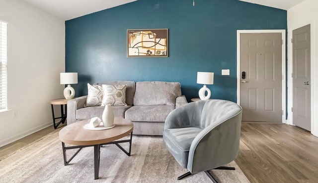 Landing | Chic 1BD, Clubhouse, Gym