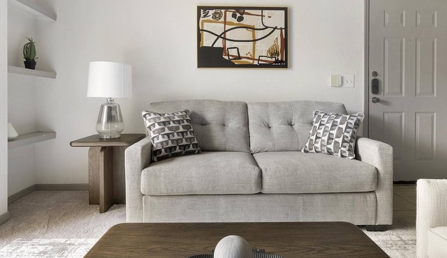 Landing | Chic 1BD, Clubhouse, Gym