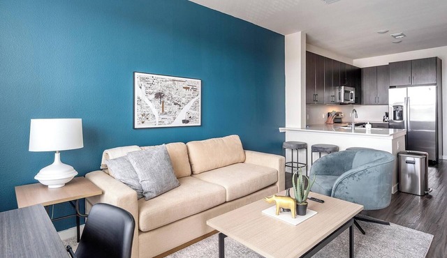 Landing | Chic 1BD, Clubhouse, Gym