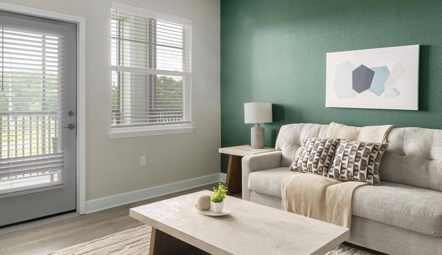 Landing | Chic 2BD, Gym, Pool