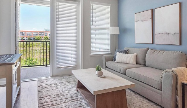Landing | Chic 2BD, Pool, Gym