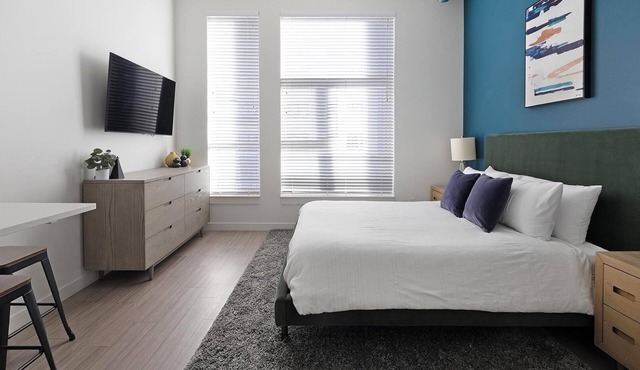Landing | Chic Studio, Clubhouse, Gym