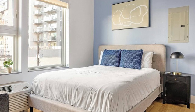 Landing | Chic Studio, Rooftop Lounge, Clubhouse