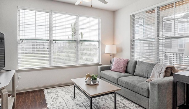 Landing | Incredible 1BD in Copperfield